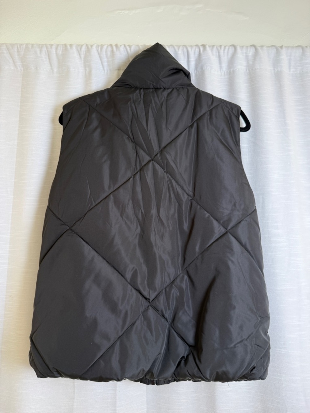 Black Quilted Puffer Vest Zip Up Lightweight Layering Jacket Women | Size L - Picture 9 of 10